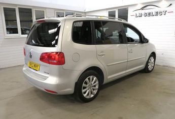 Volkswagen Touran SPORT TDI 143
