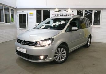 Volkswagen Touran SPORT TDI 143