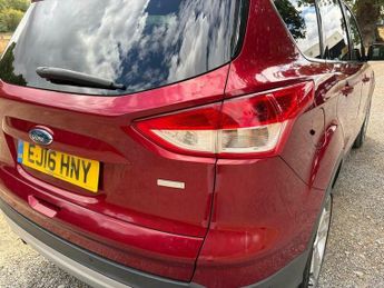 Ford Kuga 1.5T EcoBoost Titanium Auto AWD Euro 6 (s/s) 5dr