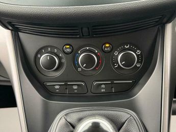 Ford Kuga 2.0 TDCi Zetec AWD Euro 6 (s/s) 5dr