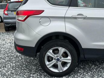 Ford Kuga 2.0 TDCi Zetec AWD Euro 6 (s/s) 5dr