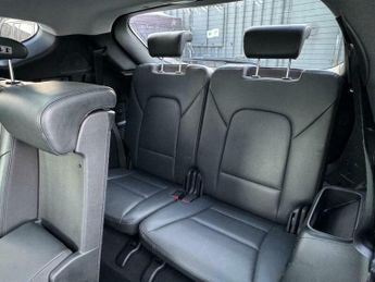 Hyundai Santa Fe 2.2 CRDi Premium SE Auto 4WD Euro 5 5dr (7 seat)