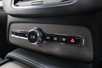 Volvo XC90 RECHARGE T8 INSCRIPTION AWD
