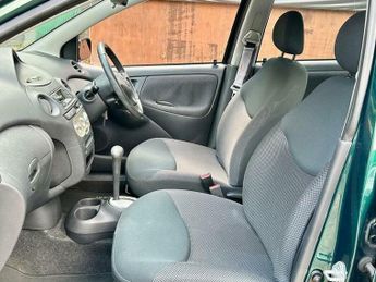 Toyota Yaris 1.3 VVT-i T Spirit 5dr