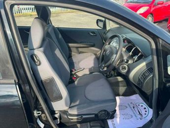 Honda Jazz 1.4 i-DSI SE CVT-7 5dr