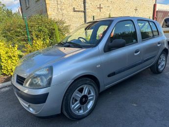 Renault Clio EXPRESSION 16V QUICKSHIFT 5