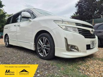 Nissan Elgrand Highway star