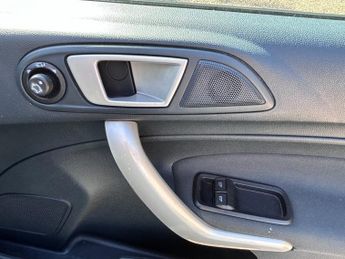 Ford Fiesta TITANIUM