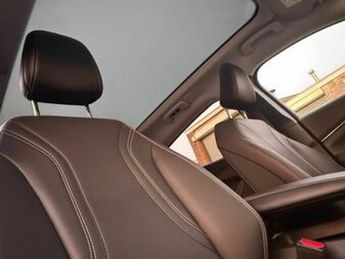 Ford Mustang Mach-E Standard Range 70kWh 5dr