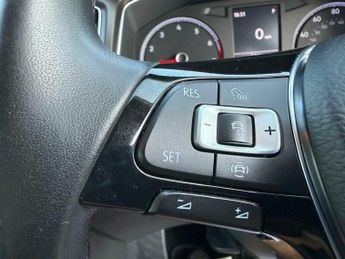 Volkswagen T-Roc 1.5 TSI EVO SE DSG Euro 6 (s/s) 5dr