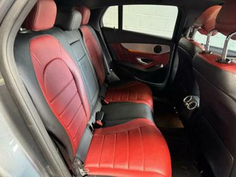 Mercedes-Benz C Class 2.1 GLC220d AMG Line (Premium) Coupe G-Tronic 4MATIC Euro 6 (s/s
