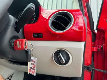 Volkswagen Up 1.0 Move up! ASG Euro 5 5dr