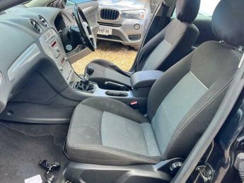 Ford Mondeo 2.0 TDCi Zetec 5dr
