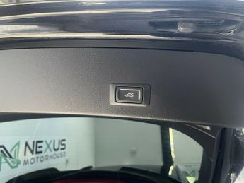 Audi A6 AVANT TDI ULTRA S LINE BLACK EDITION