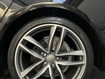 Audi A6 AVANT TDI ULTRA S LINE BLACK EDITION