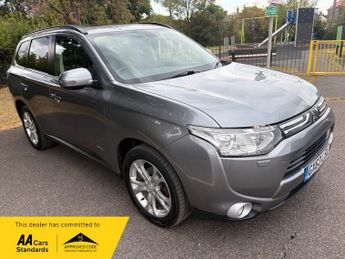 Mitsubishi Outlander DI-D GX 4