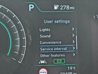 Hyundai KONA 64kWh Premium SE Auto 5dr