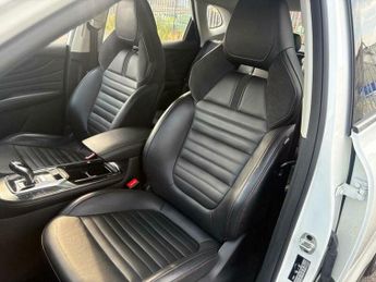 MG MG HS 1.5 T-GDI Exclusive DCT Euro 6 (s/s) 5dr