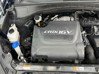 Hyundai Santa Fe 2.2 CRDi Blue Drive Premium Auto 4WD Euro 6 (s/s) 5dr (7 Seat)