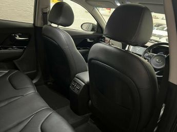 Kia Niro 4 PLUS