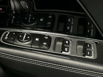 Kia Niro 4 PLUS