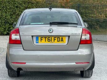 Skoda Octavia 1.6 TDI SE Plus DSG Euro 5 5dr