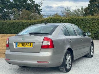 Skoda Octavia 1.6 TDI SE Plus DSG Euro 5 5dr