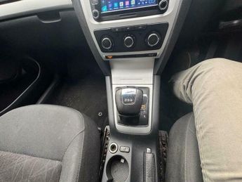 Skoda Octavia 1.6 TDI SE Plus DSG Euro 5 5dr