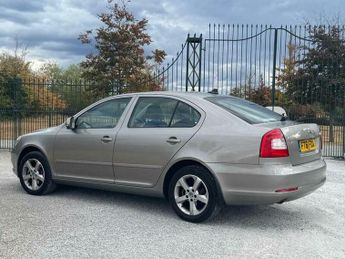Skoda Octavia 1.6 TDI SE Plus DSG Euro 5 5dr