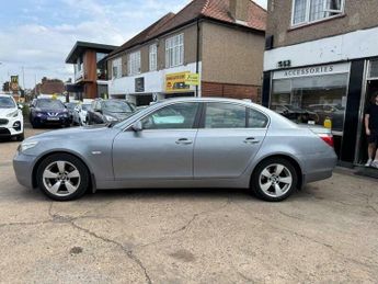BMW 5 SERIES 2.5 525i SE Saloon 4dr Petrol Auto Euro 4 (218 ps)