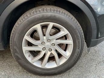 Land Rover Discovery Sport 2.0 TD4 SE Tech Auto 4WD Euro 6 (s/s) 5dr