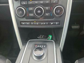 Land Rover Discovery Sport 2.0 TD4 SE Auto 4WD Euro 6 (s/s) 5dr