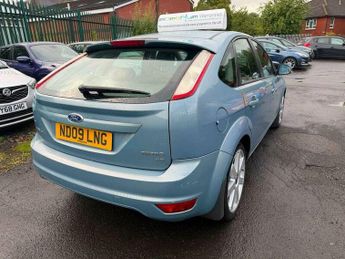 Ford Focus 1.6 Zetec 5dr