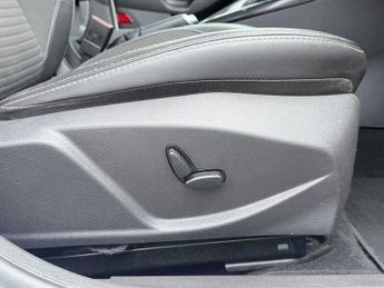 Ford Focus 2.0 TDCi Titanium X Powershift Euro 6 (s/s) 5dr
