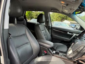 Kia Sorento 2.2 CRDi KX-2 Auto AWD Euro 5 5dr