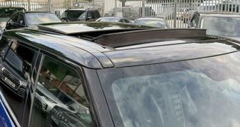 Land Rover Range Rover Sport 5.0 V8 SVR SUV 5dr Petrol Auto 4WD Euro 6 (s/s) (550 ps)