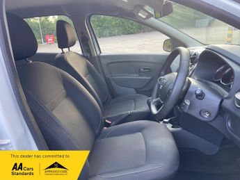 Dacia Sandero ESSENTIAL1.0 SCE 5DR