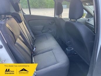 Dacia Sandero ESSENTIAL1.0 SCE 5DR