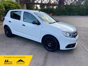 Dacia Sandero ESSENTIAL1.0 SCE 5DR