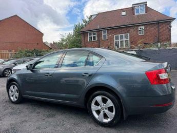 Skoda Octavia 1.6 TDI SCR SE Technology DSG Euro 6 (s/s) 5dr