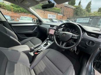Skoda Octavia 1.6 TDI SCR SE Technology DSG Euro 6 (s/s) 5dr