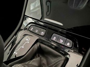 Vauxhall Grandland X 2.0 Turbo D BlueInjection Sport Nav Auto Euro 6 (s/s) 5dr