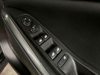 Vauxhall Grandland X 2.0 Turbo D BlueInjection Sport Nav Auto Euro 6 (s/s) 5dr
