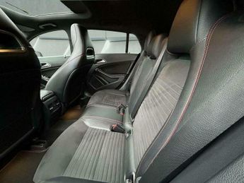 Mercedes-Benz CLA 2.1 CLA220d AMG Line Shooting Brake 7G-DCT Euro 6 (s/s) 5dr