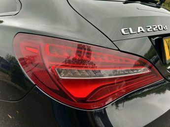 Mercedes-Benz CLA 2.1 CLA220d AMG Line Shooting Brake 7G-DCT Euro 6 (s/s) 5dr
