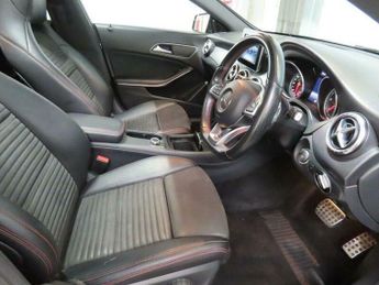 Mercedes-Benz CLA 2.1 CLA220d AMG Line Shooting Brake 7G-DCT Euro 6 (s/s) 5dr