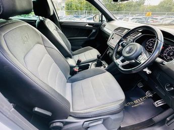 Volkswagen Tiguan R-LINE TDI
