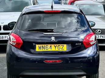 Peugeot 208 1.2 VTi PureTech Style Euro 5 5dr
