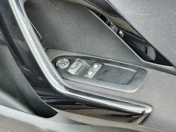 Peugeot 208 1.2 VTi PureTech Style Euro 5 5dr