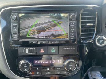 Mitsubishi Outlander 2.0h 12kWh GX4h CVT 4WD Euro 5 (s/s) 5dr